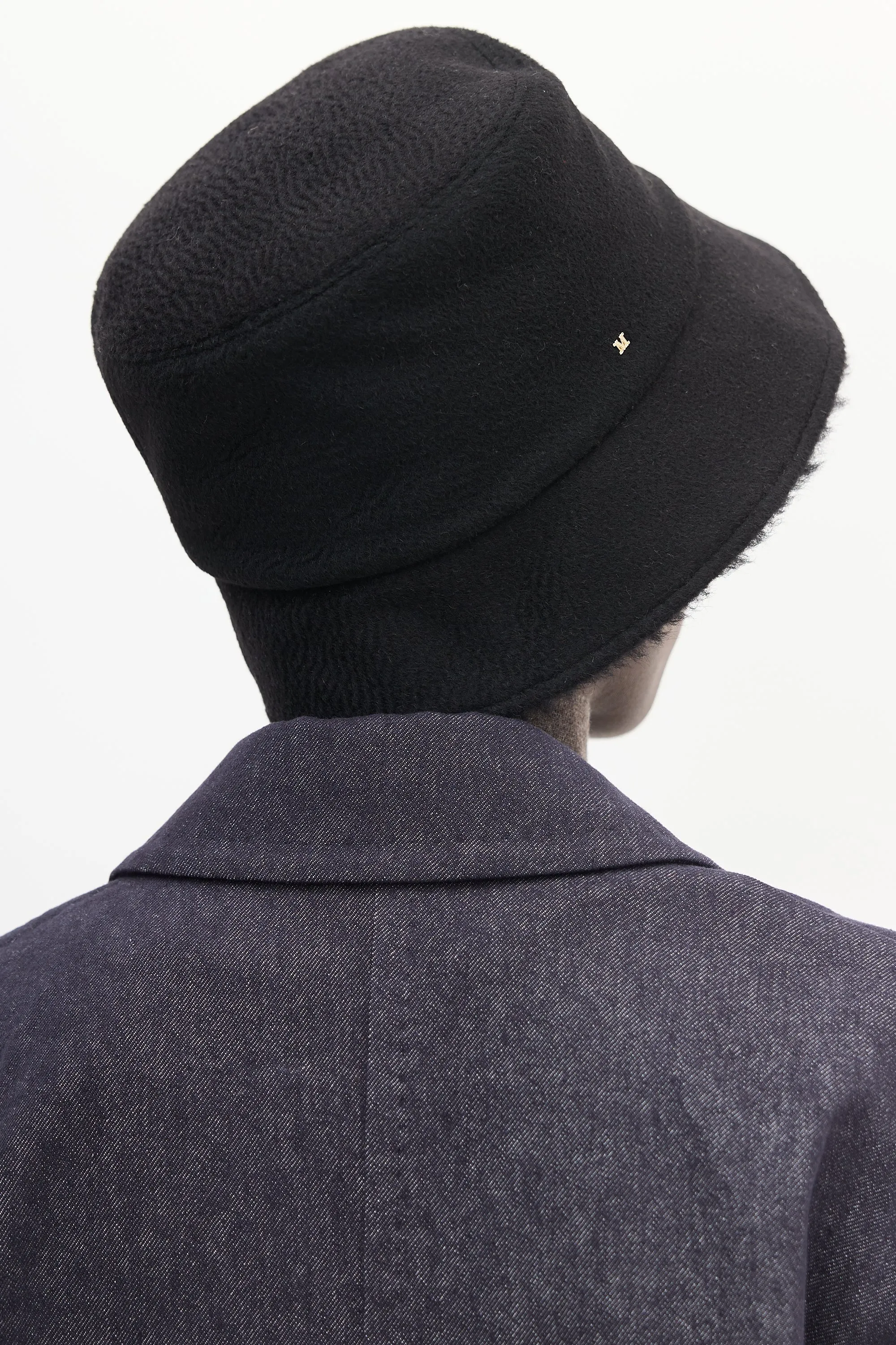 Black Reversible Teddy Cloche Hat