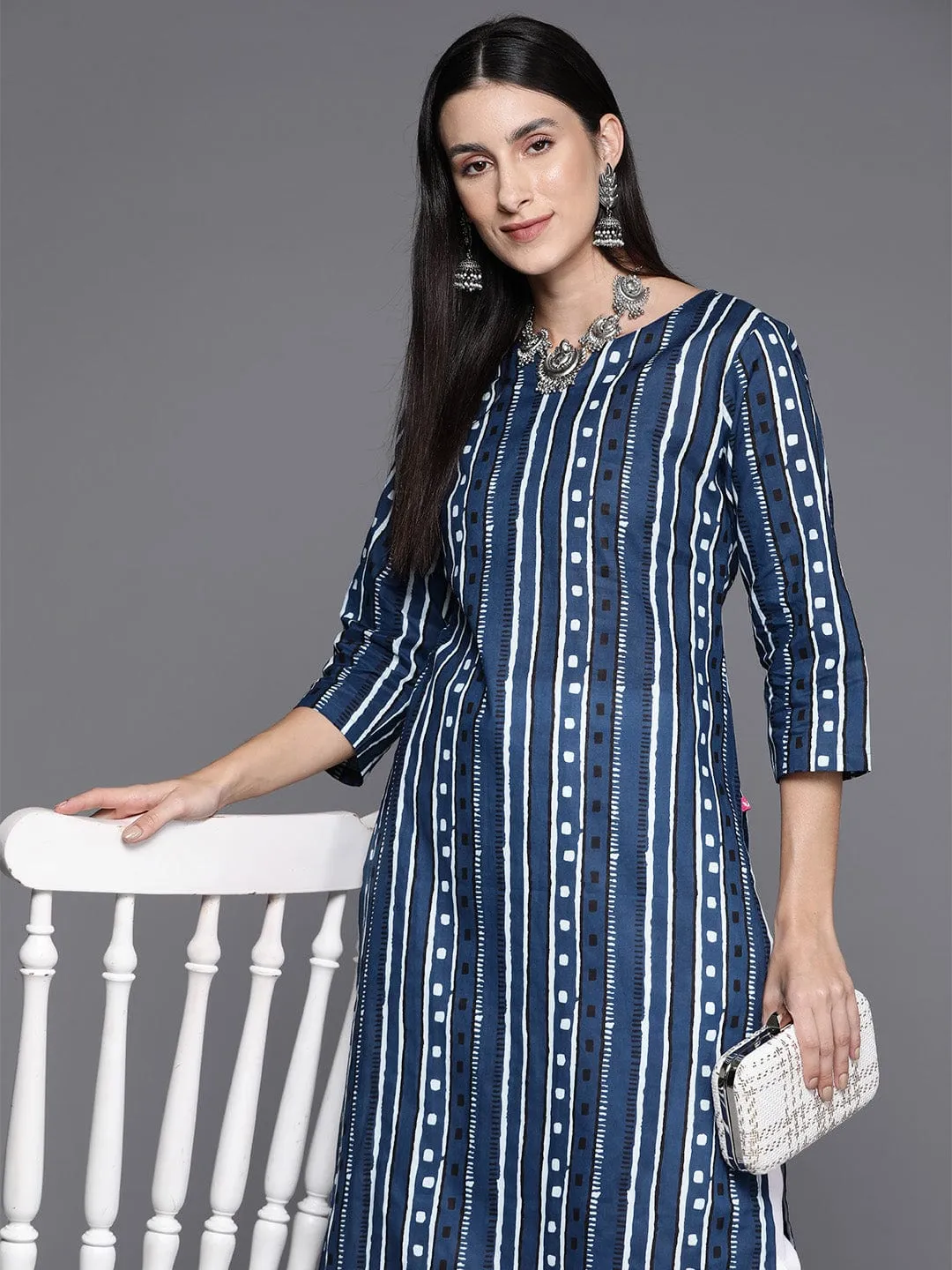 Blue Printed, Round Neck, Straight Kurta With Side Slits.