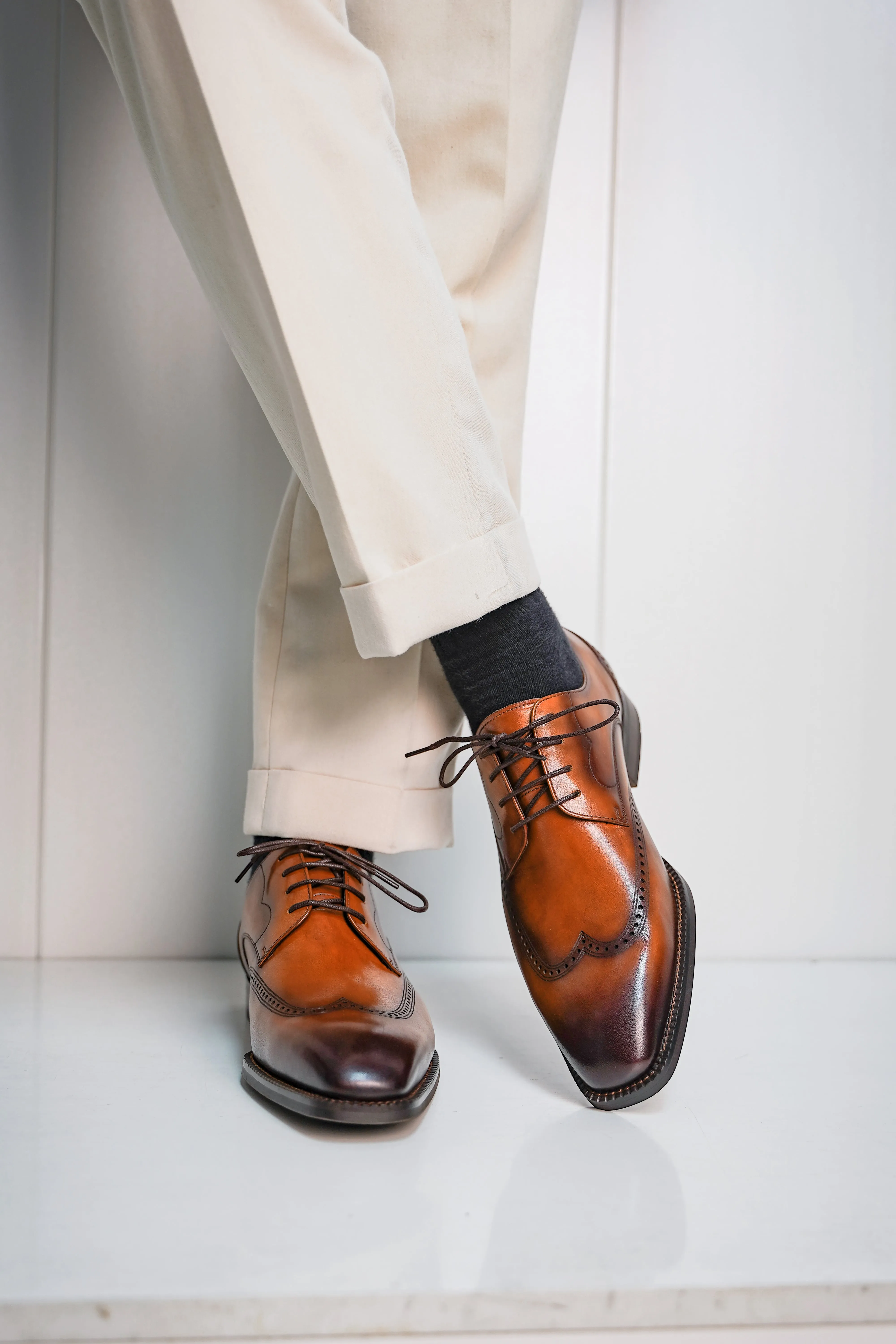 Cognac Classic Brogue Derby