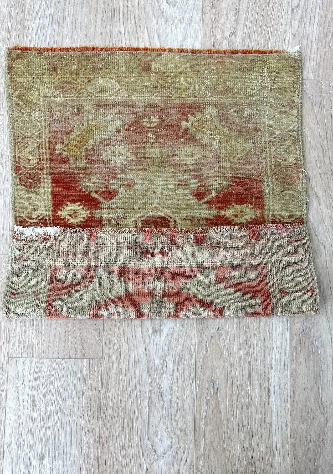 Erundina - Vintage Turkish Small Rug