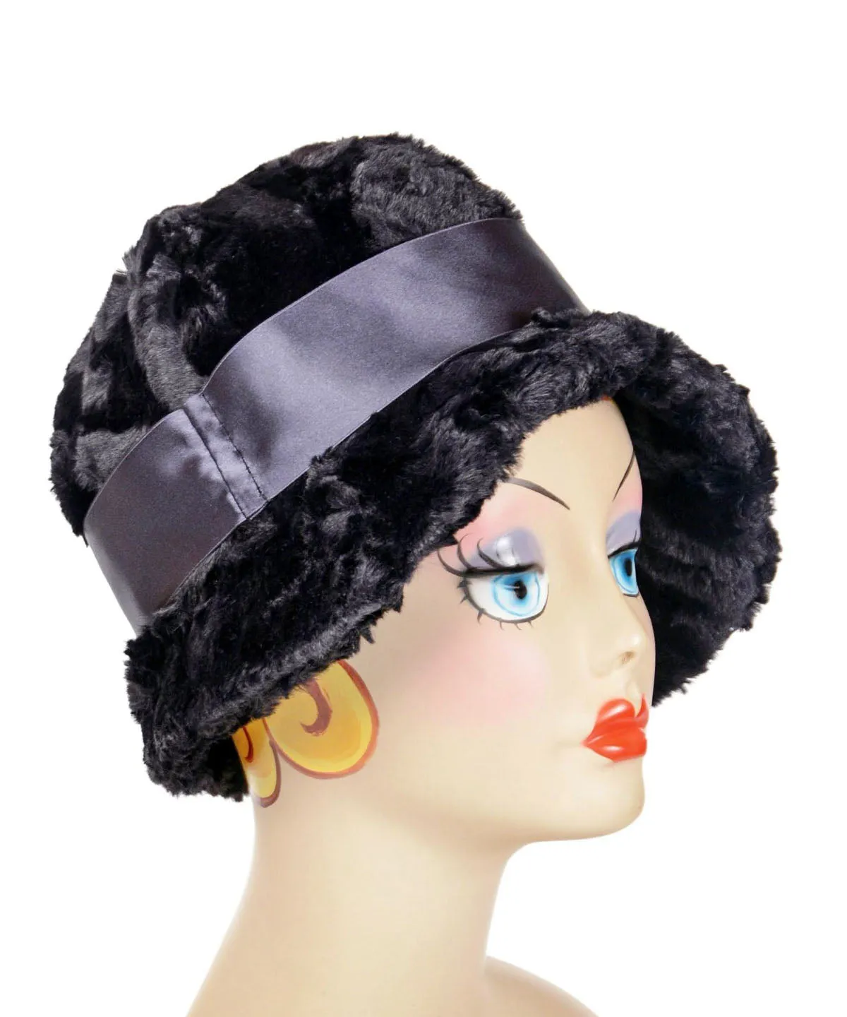 Grace Cloche Style Hat - Cuddly Faux Fur in Black