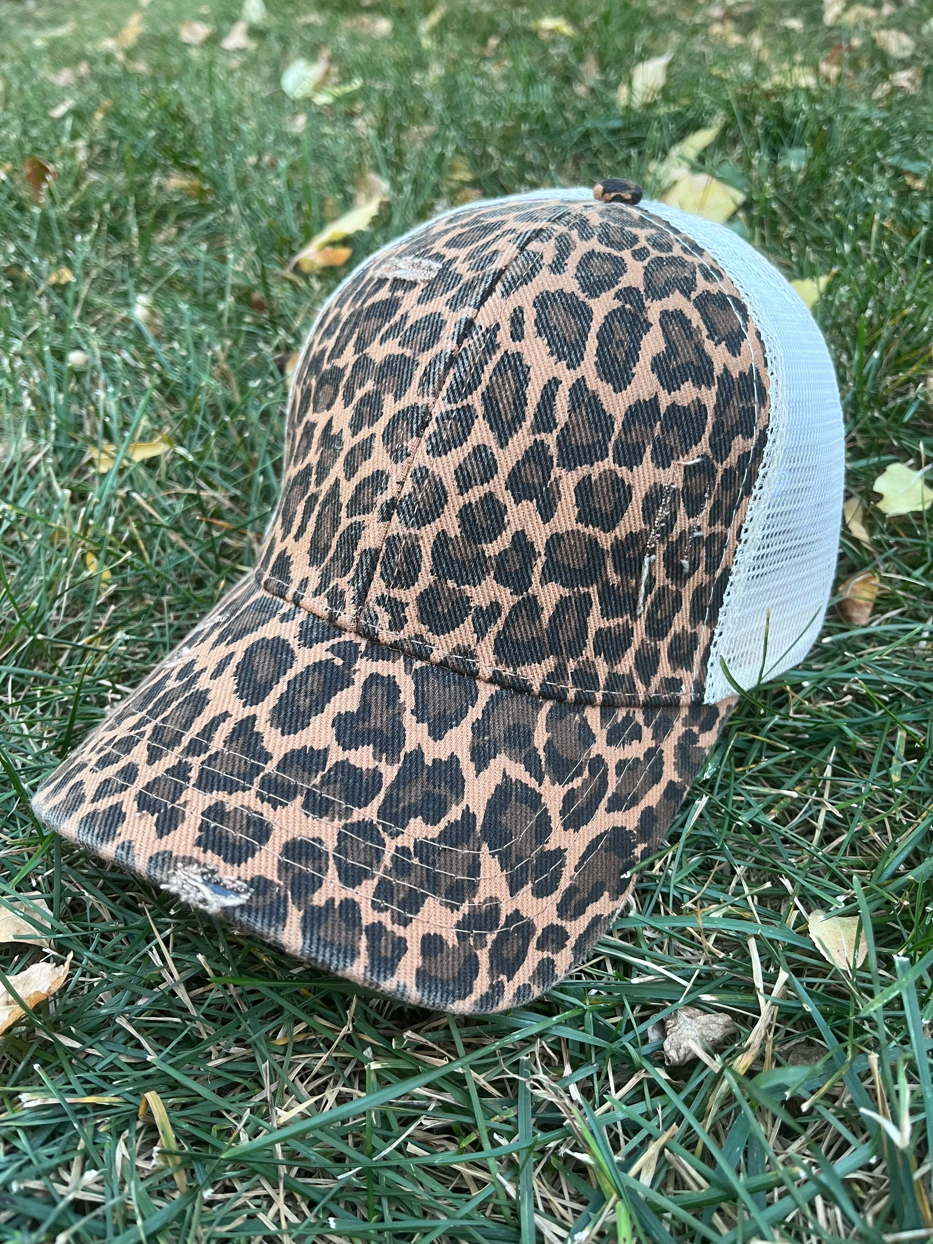 Hat blanks Distressed Leopard Solid Trucker caps