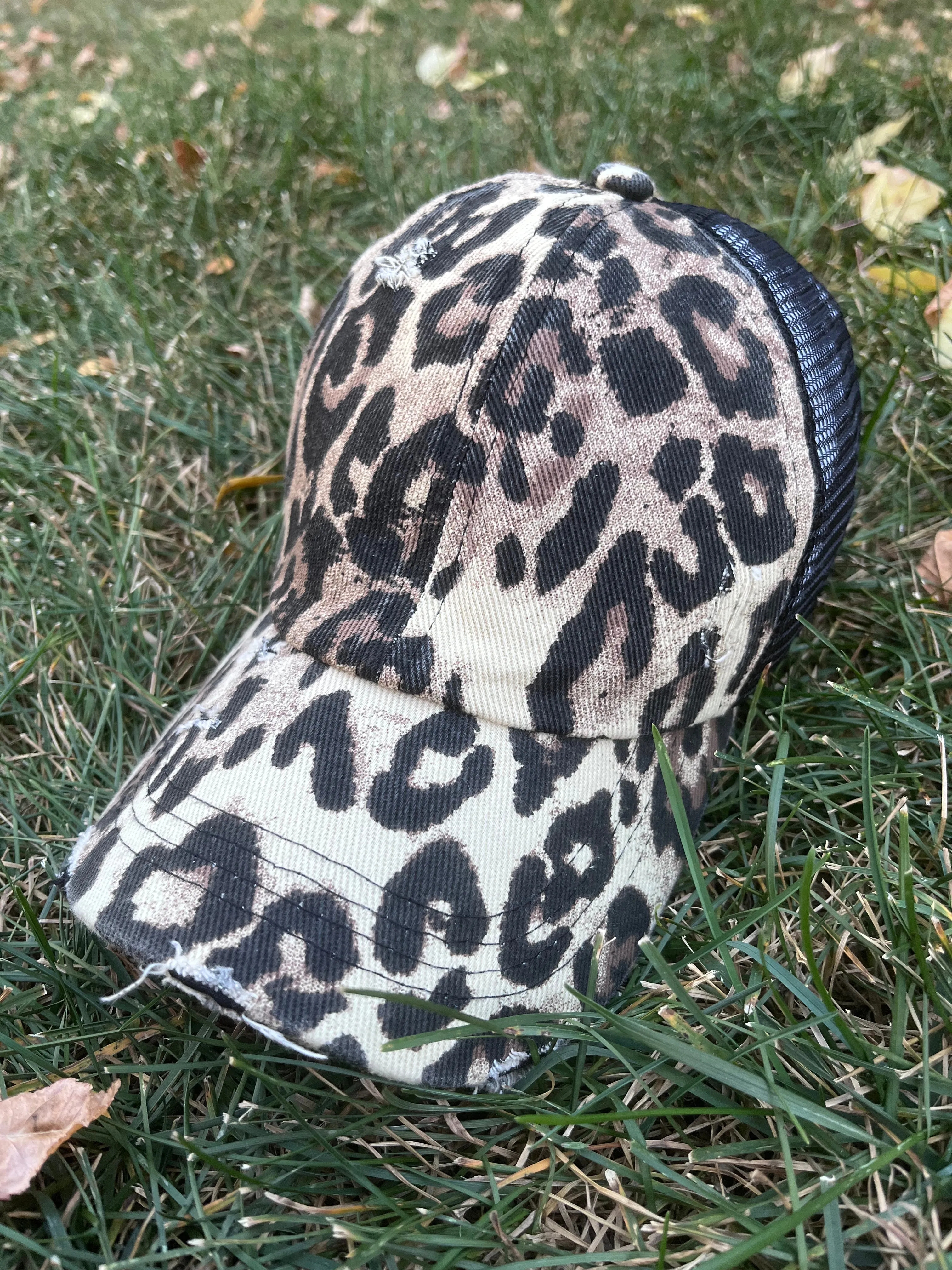 Hat blanks Distressed Leopard Solid Trucker caps