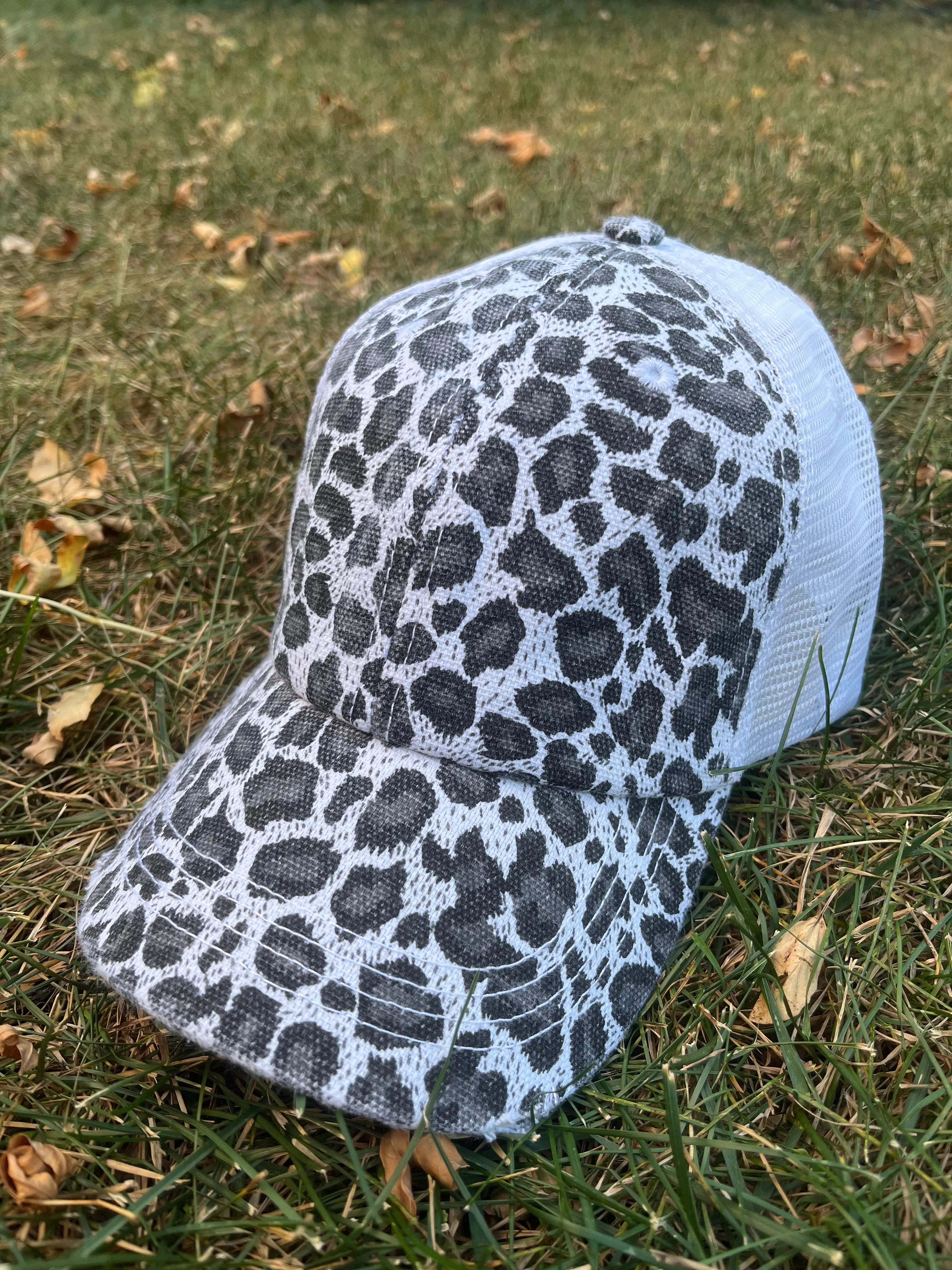 Hat blanks Distressed Leopard Solid Trucker caps