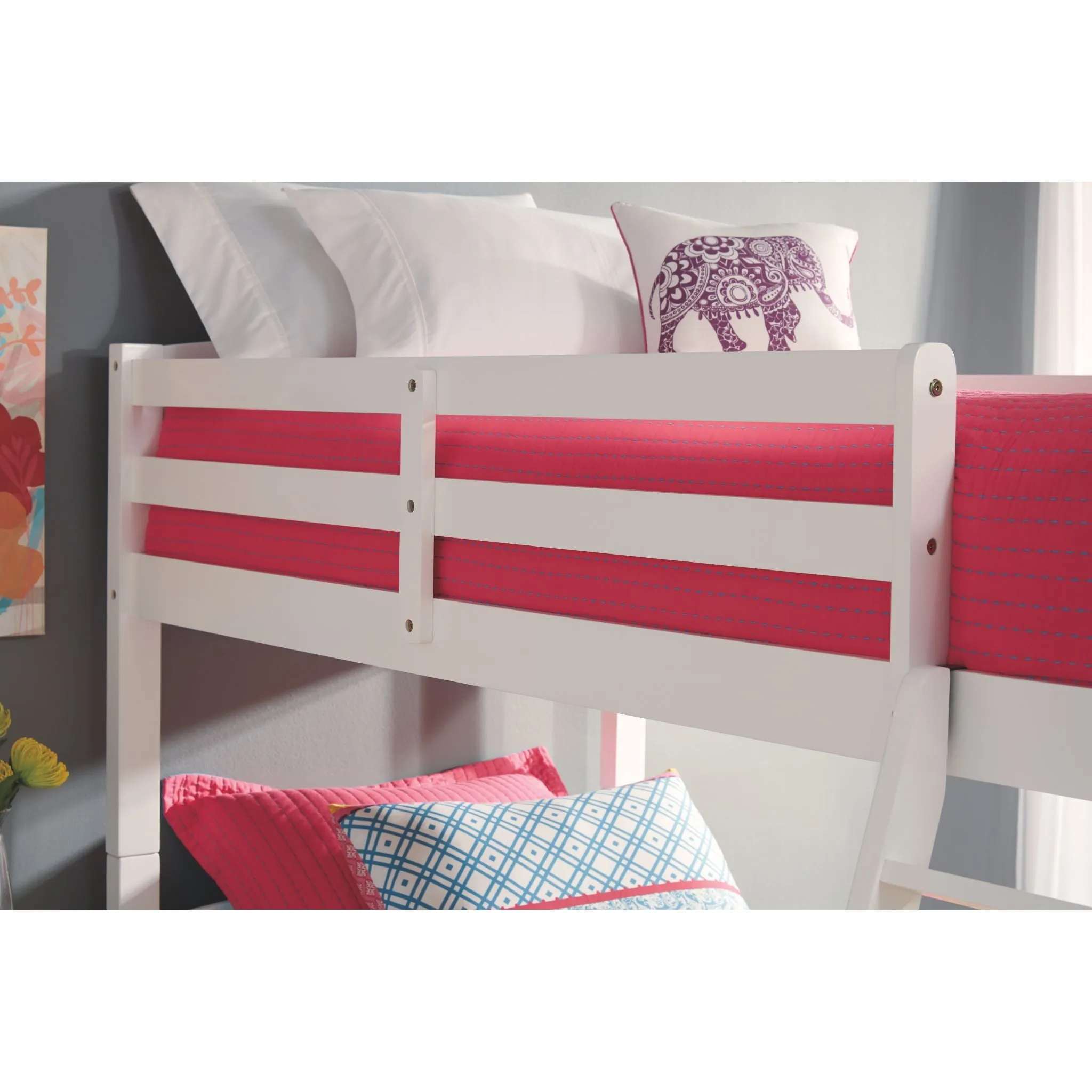 Kaslyn Twin Bunk Bed