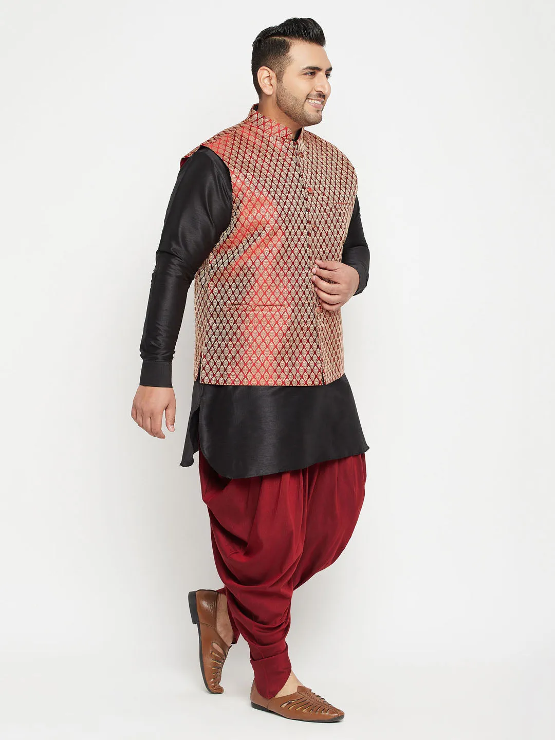 Men's Plus Black And Maroon Silk Blend Sherwani Set - Vastramay