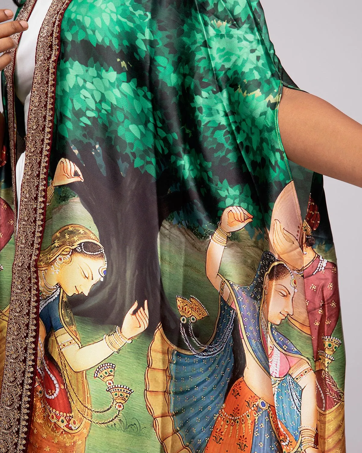 Mumtaz Mughal Kimono