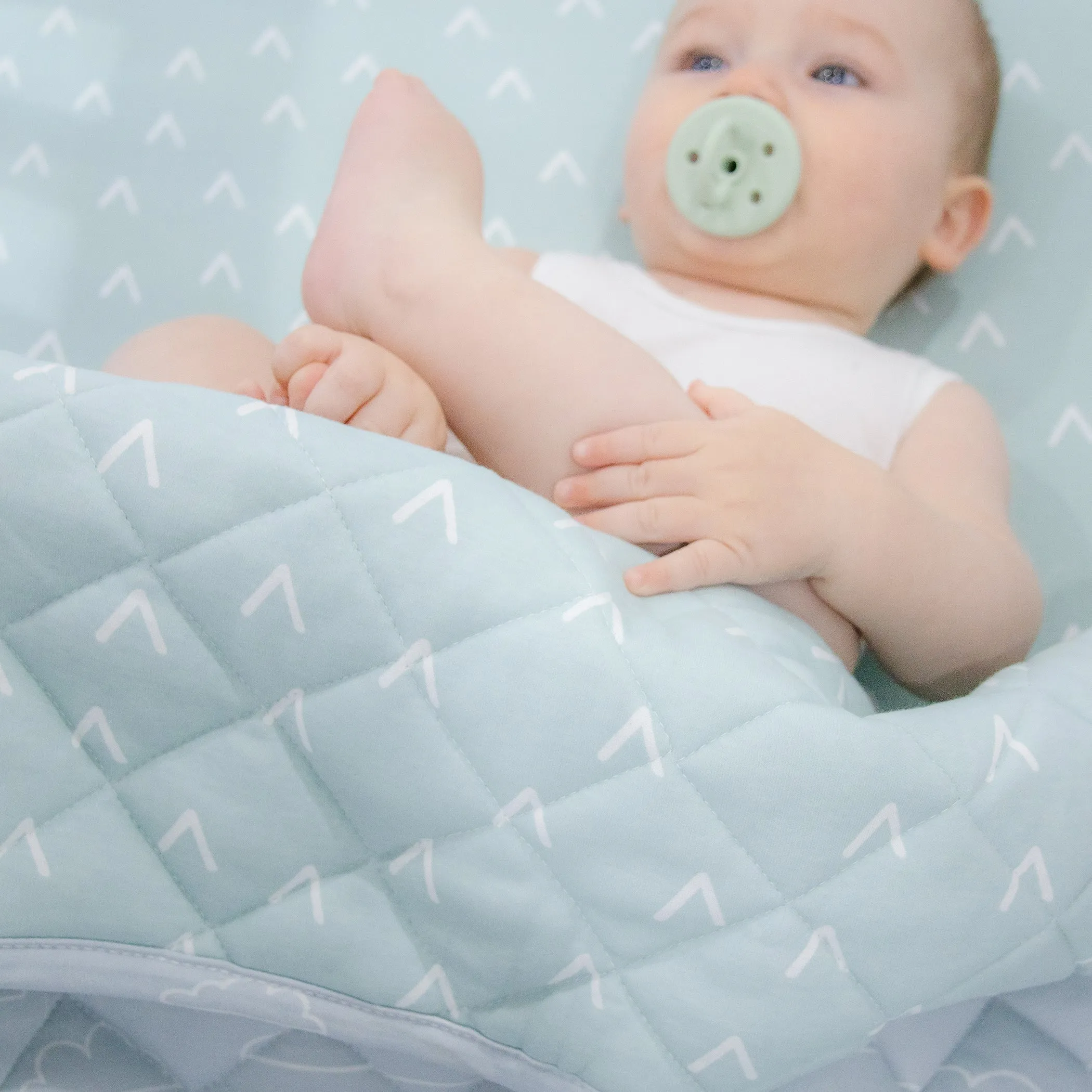 Nordic Reversible Cot Quilt/Playmat Dusty Sky/Mint