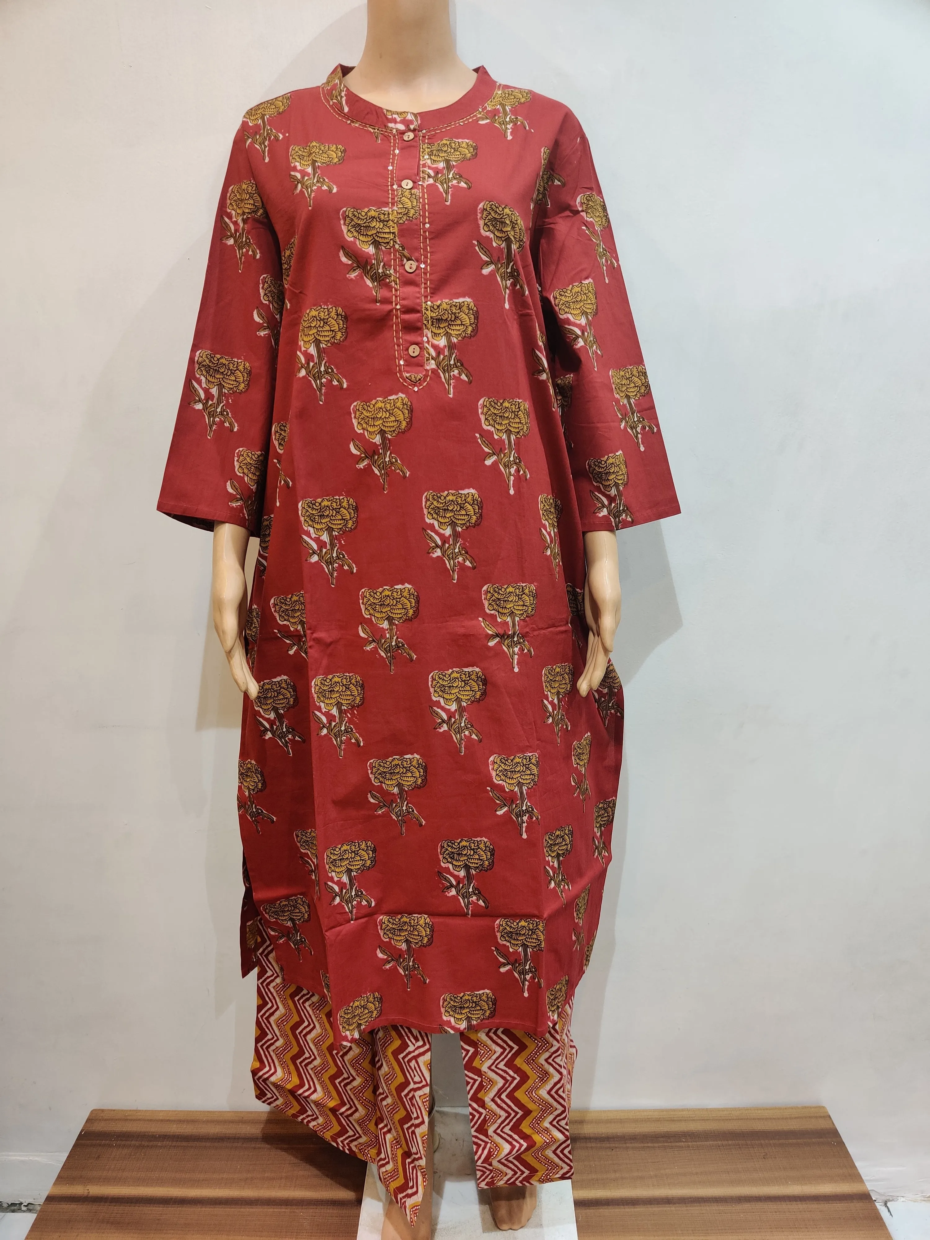 Rondeletia Kurta pant set