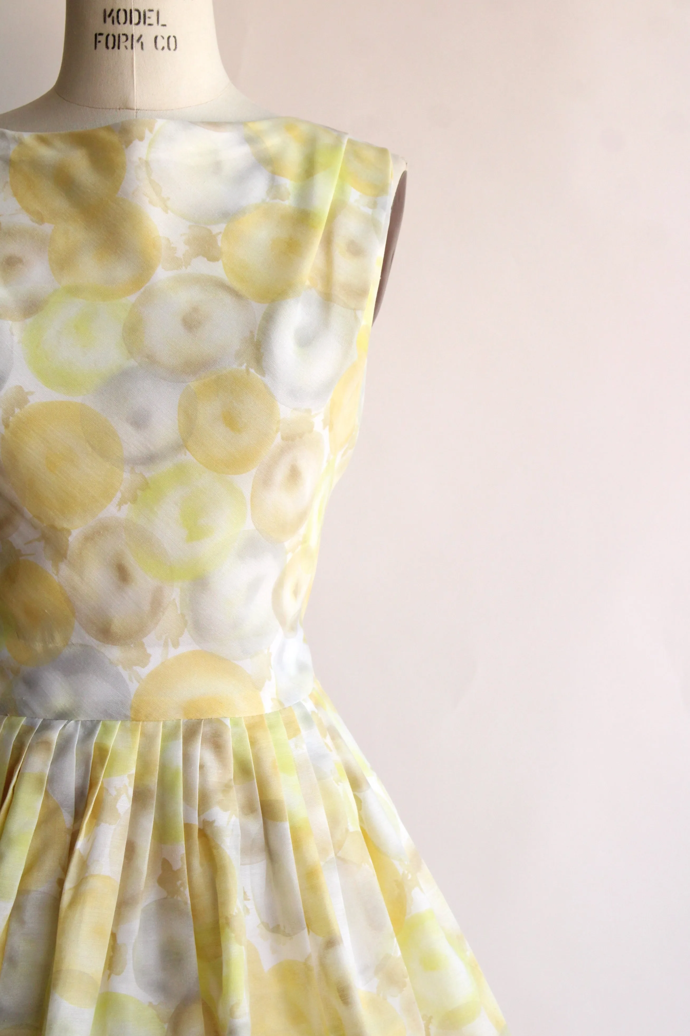 Vintage 1950s Yellow and Gray "Bubble" Dress