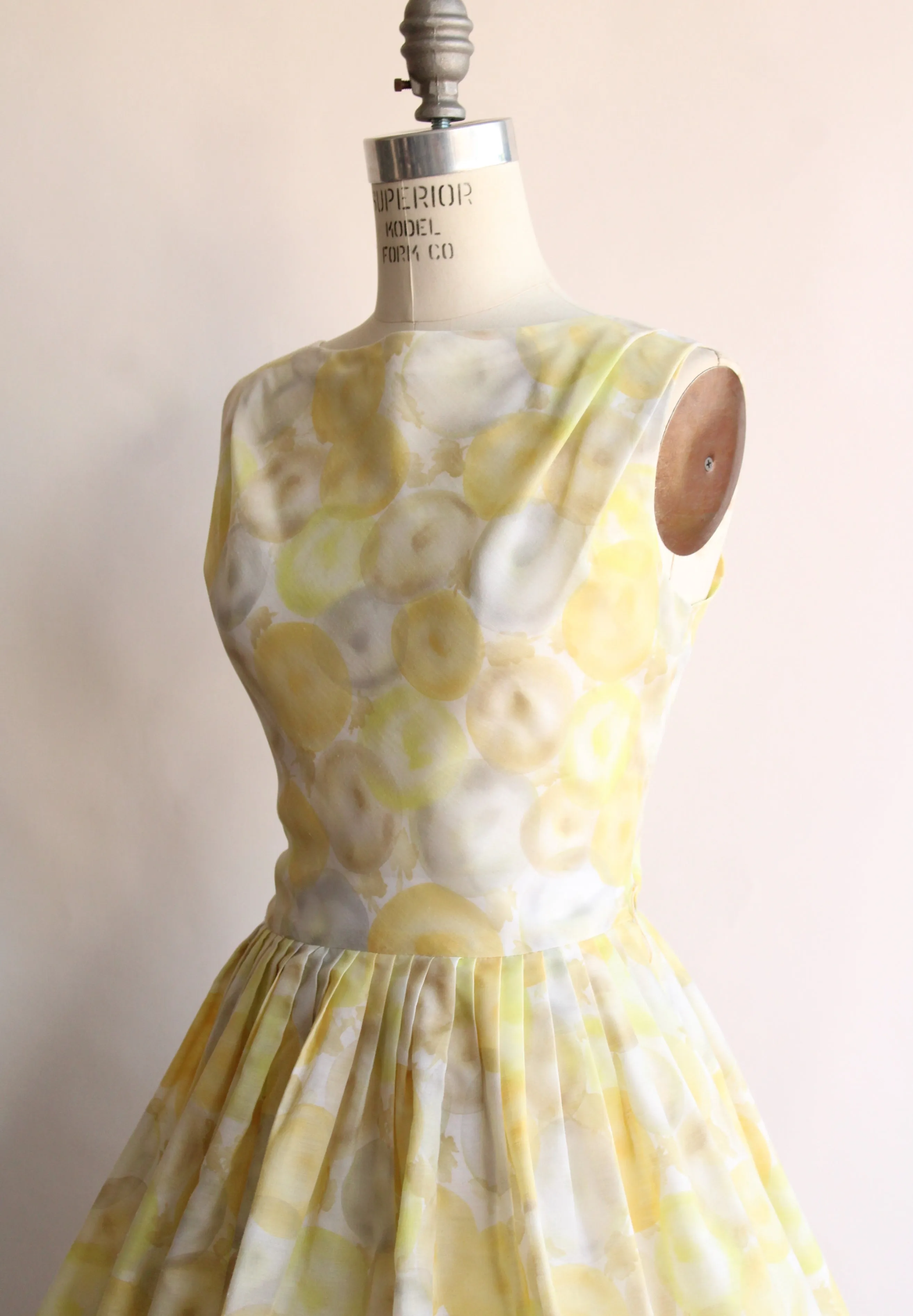 Vintage 1950s Yellow and Gray "Bubble" Dress